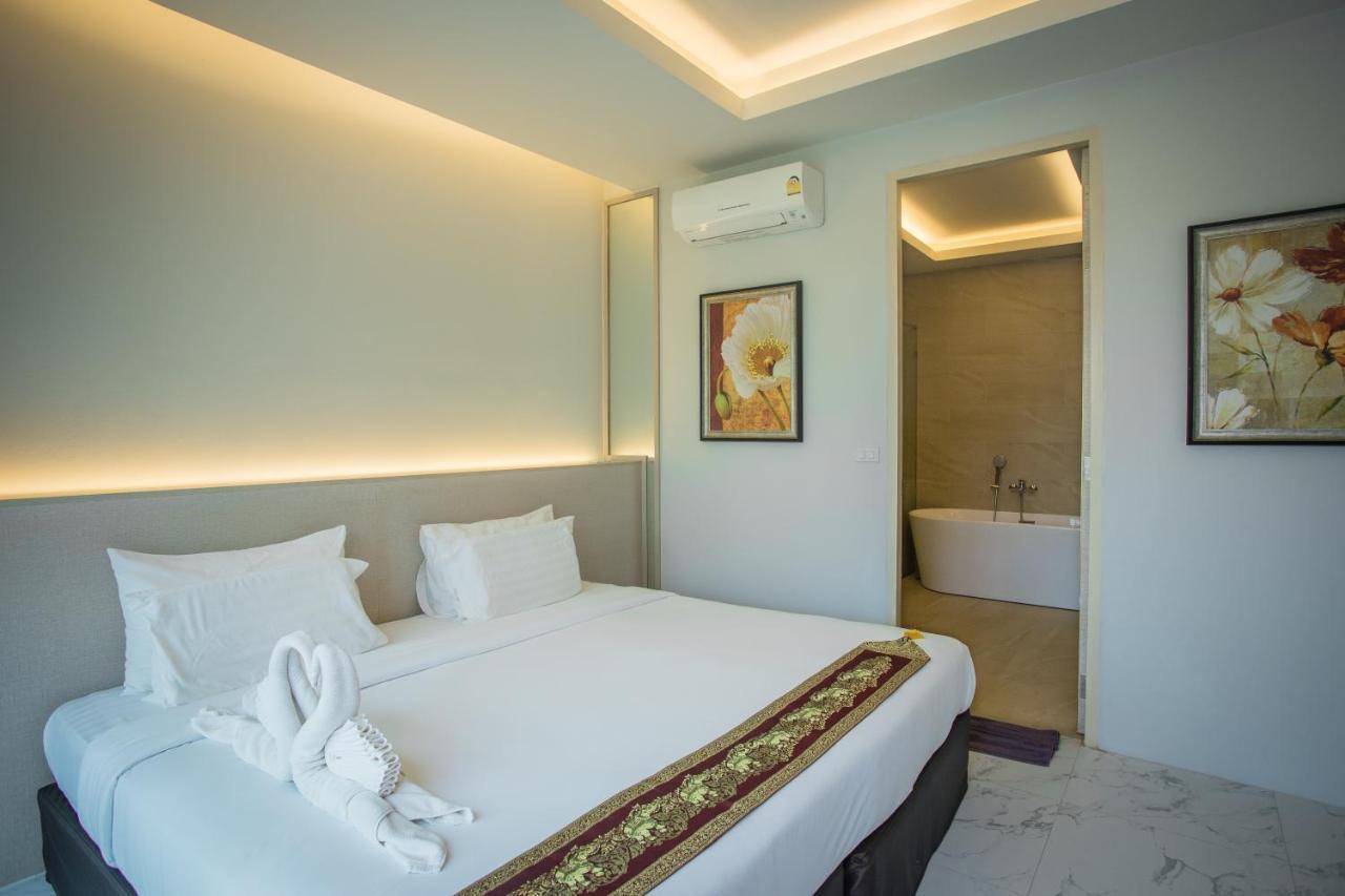 Gold Chariot Pool Villa, Phuket - Sha Plus Certified Банг Тао Бийч Екстериор снимка