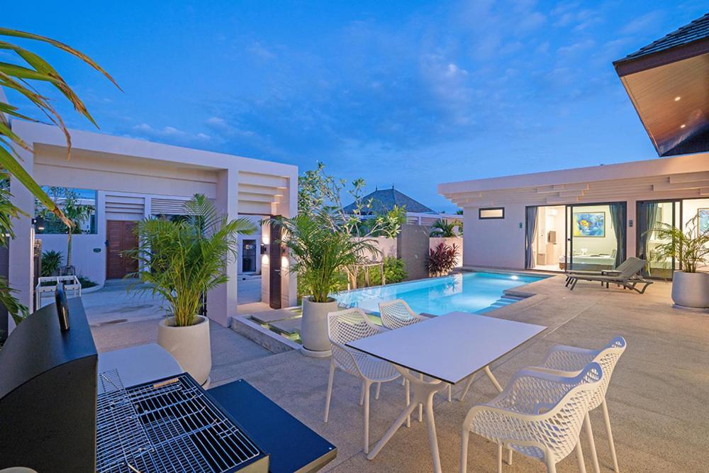 Gold Chariot Pool Villa, Phuket - Sha Plus Certified Банг Тао Бийч Стая снимка